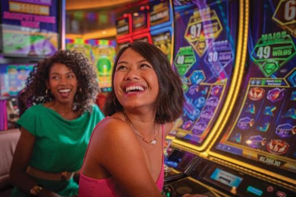 Carnival Corporation es primera línea de cruceros miembro de Asociación Americana del Juego de EE.UU.