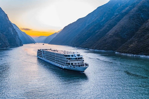 United Waterways se asocia con Century Cruises para impulsar expansión europea