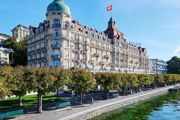AmaWaterways River Cruises suma experiencias de Mandarin Oriental