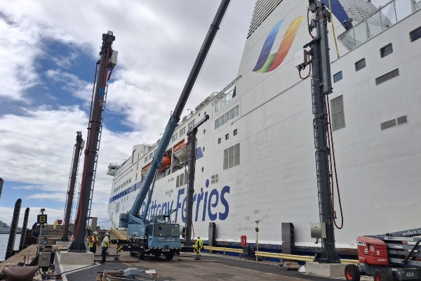 Portsmouth avanza en instalación de energía en tierra para buques de pasajeros