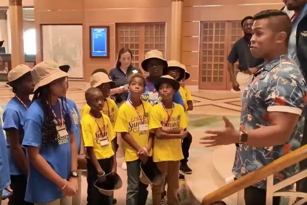Disney Cruise Line y LJM Maritime Academy encauzan a jóvenes bahameños hacia carreras en el mar