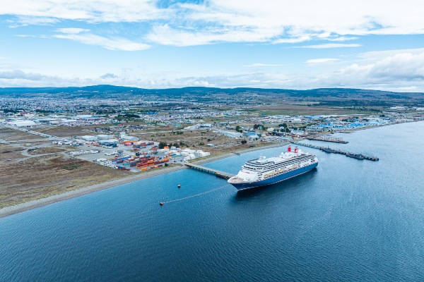 Magallanes proyecta mantenerse como centro turístico para cruceros en Chile