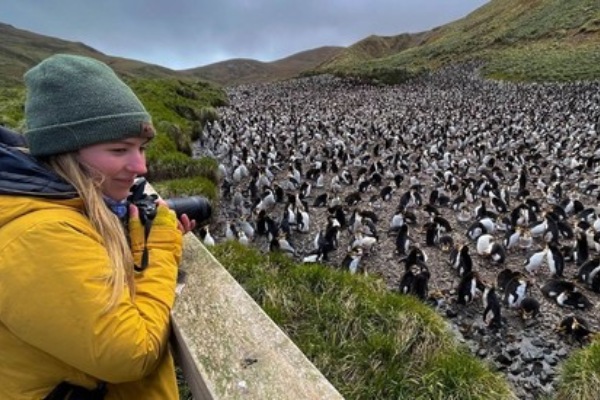 Heritage Expeditions abre becas True Young Explorer para la temporada 2025-26
