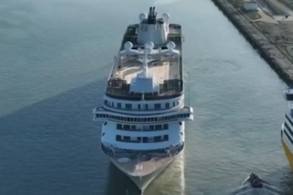 The World, Residences at Sea pasa por dique seco para mejoras sostenibles y de lujo