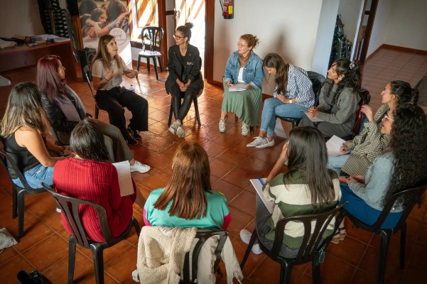 TUI Care Foundation da apoyo a jóvenes valencianos tras inundaciones de 2024