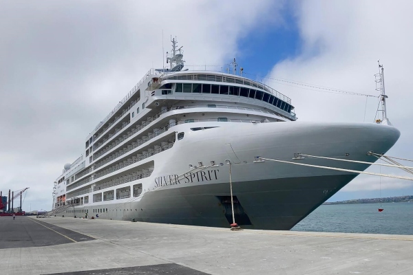 Visitas inaugurales impulsan negocio de cruceros en Dorset