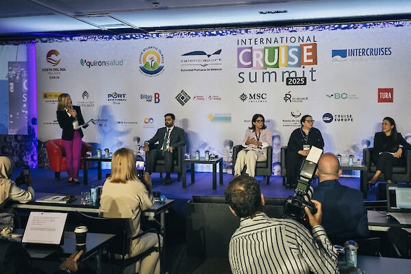 Cruise Europe participa en sesiones del panel del ICS en Madrid