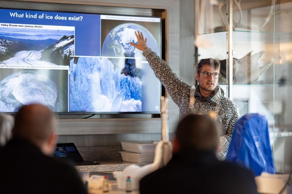 HX Expeditions y Universidad de Tasmania amplían programa educativo al Ártico