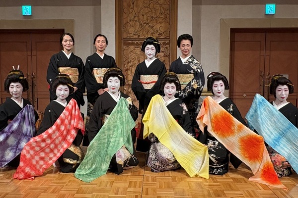 Proyecto Renacimiento de la Seda de Yokohama pone acento en cruceristas