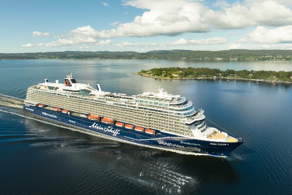 Presentan viajes sólo para adultos en flota Mein Schiff