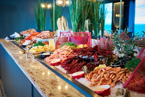 Viking Line dispone buffet de mariscos del Mar Báltico