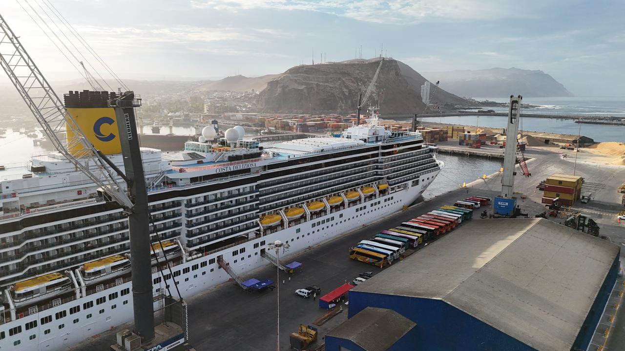 Inauguran temporada de cruceros 2025-2026 del Puerto de Arica ...