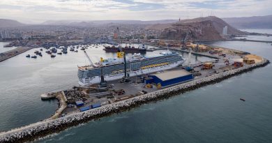 Inauguran temporada de cruceros 2025-2026 del Puerto de Arica