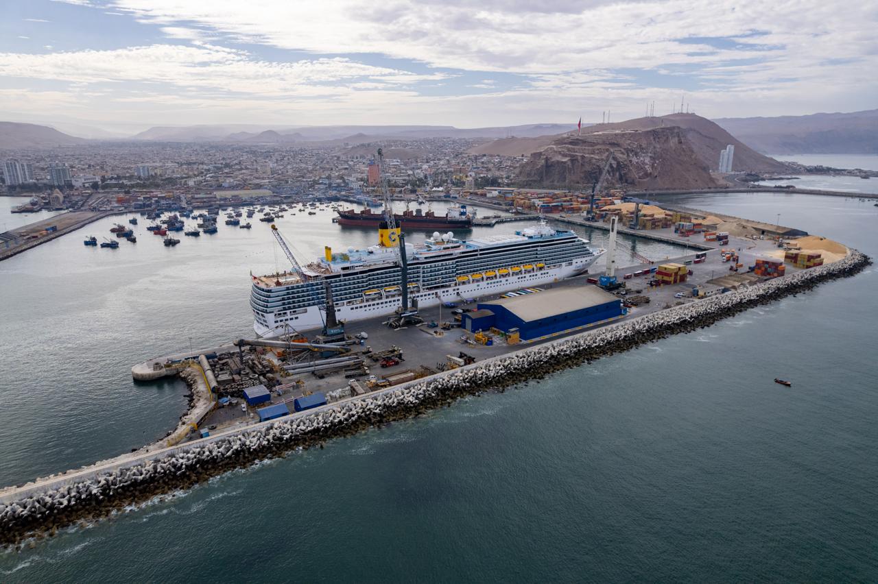 Inauguran temporada de cruceros 2025-2026 del Puerto de Arica ...