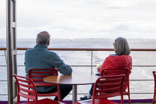 Ambassador detalla motivos para viajar en sus barcos en 2026