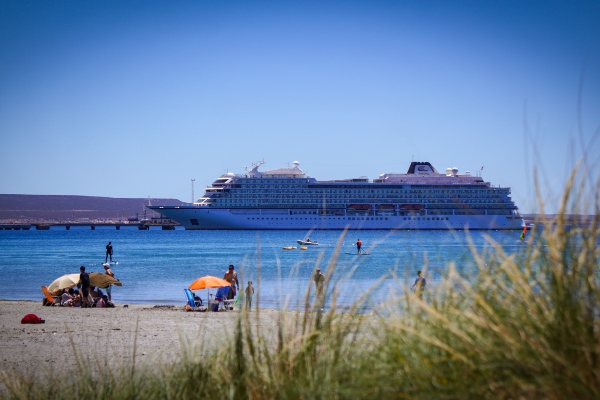 Barco de Viking llega a Puerto Madryn con 891 pasajeros
