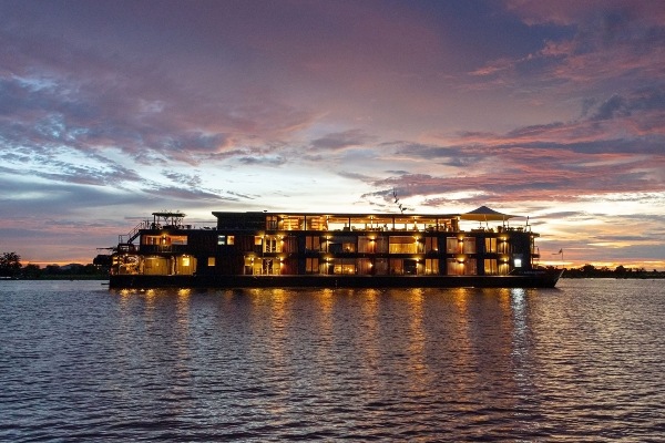 2027: Tauck abre reservas para viajes con crucero en África y Asia