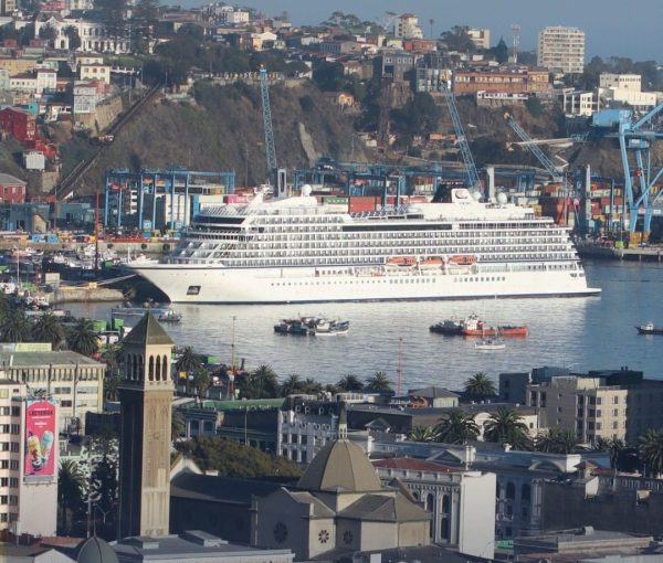 Viking Jupiter arriba por segunda vez a TPV en temporada de cruceros 2025-2026