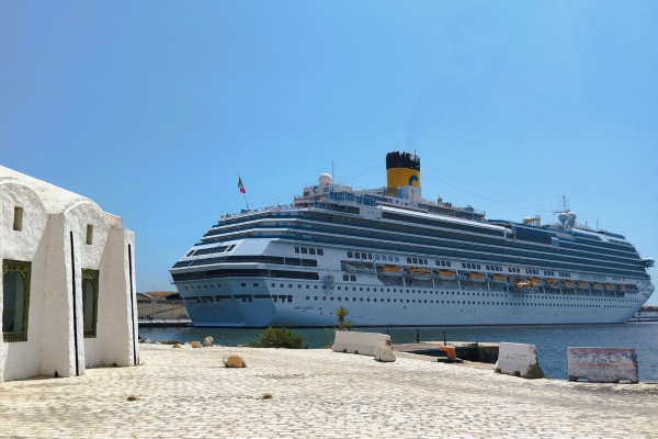 Puerto de La Goulette destaca atractivos del destino para cruceristas