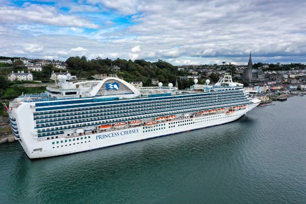 AIDAluna abrirá y MSC Virtuosa cerrará temporada en Cork