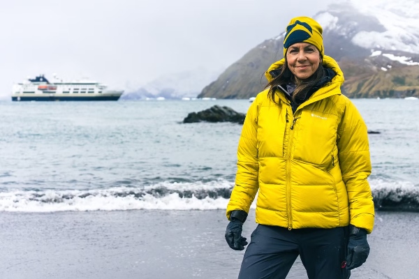HX Expeditions se asocia con ITV para nueva serie de tres partes Julia Bradbury's Wonders of the Frozen South