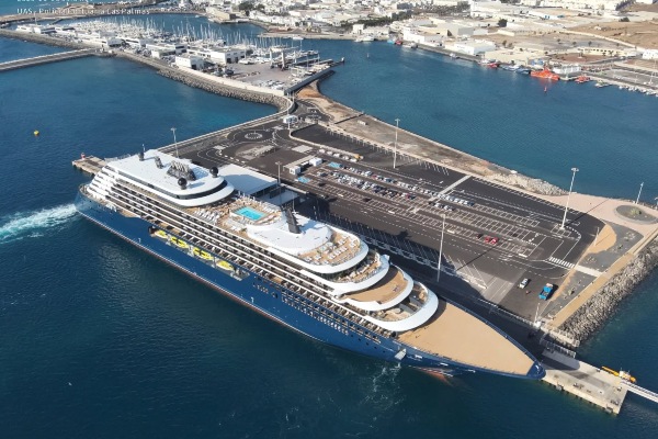 Las Palmas celebra alza en llegada de turistas en enero