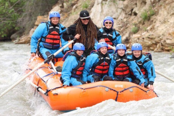 Holland America Line publica guía sobre mejores momentos para visitar Alaska