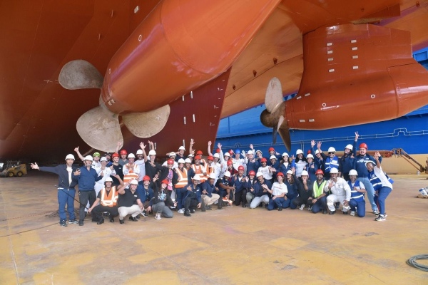 Carnival Elation retoma travesías tras marcar hito histórico en Bahamas