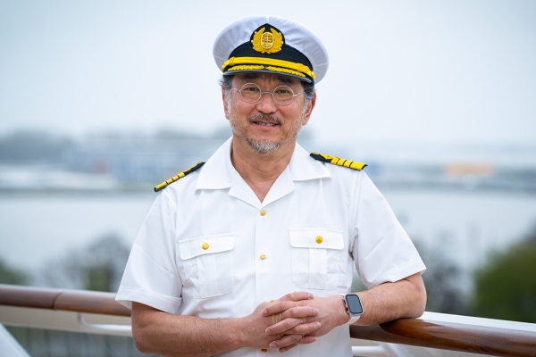 Undécimo capitán de Asuka Cruises anuncia retiro tras una década