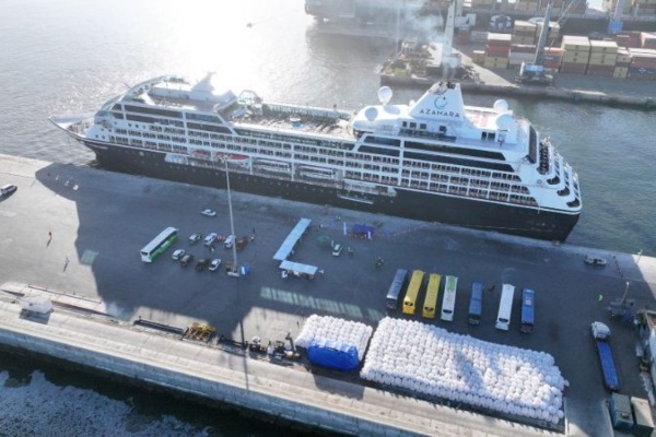 Azamara Quest es cuarta visita de crucero de la temporada en Iquique