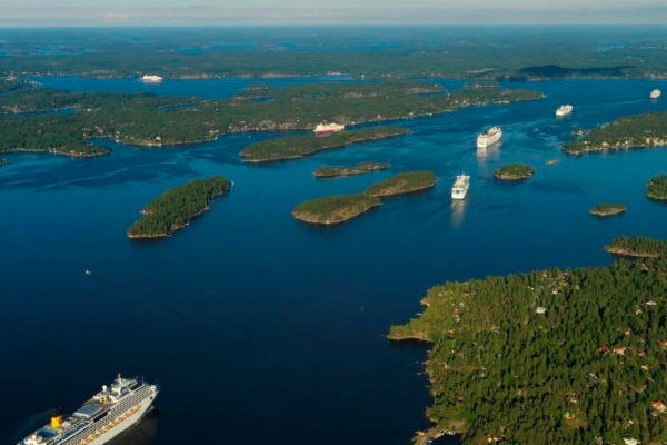 Parte temporada alta de cruceros en Estocolmo