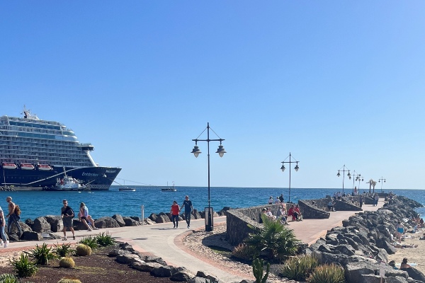 Flota Mein Schiff pasa invierno del norte en Canarias