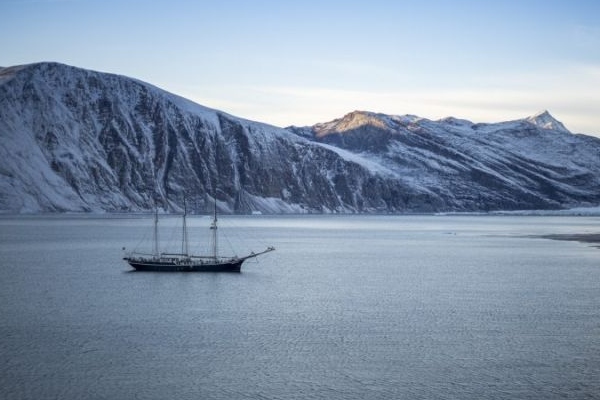 Oceanwide Expeditions invita a conocer el Ártico en octubre