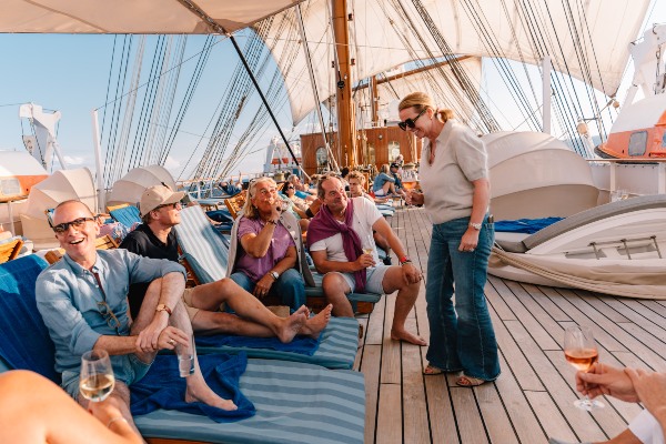 Sea Cloud Cruises presenta viajes con temática musical para 2026