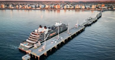 Seabourn Venture lleva 250 turistas a Chubut
