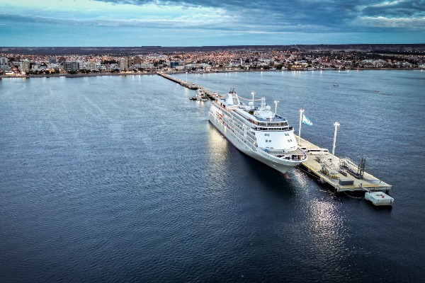 Silver Whisper dice adiós a Chubut por esta temporada