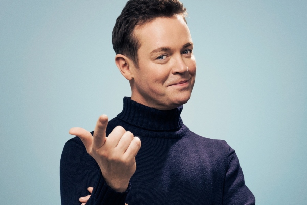 Stephen Mulhern presentará exitoso espectáculo de magia en crucero Iona