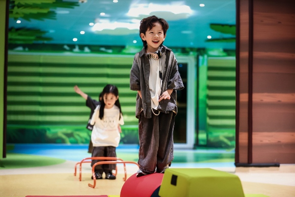 Adora Magic City presenta obra Shanhaijing a bordo para su temporada de verano