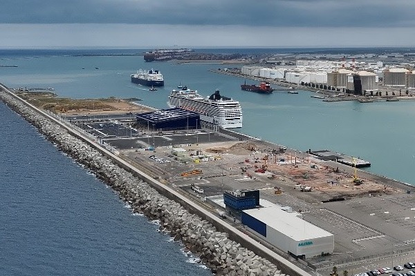 Plan Nexigen de Electrificación de Muelles de Barcelona da nuevo paso adelante
