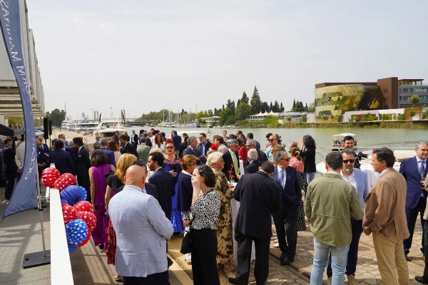 Terminal de cruceros y megayates del Puerto de Sevilla inicia nueva era