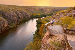 Hapag-Lloyd Cruises presenta nuevos programas pre y post crucero para 2027/2028