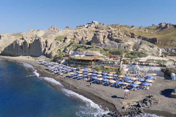 Royal Caribbean da la bienvenida a primeros huéspedes de Royal Beach Club Santorini