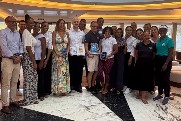 Star Seeker visita Puerto Rico y Martinica en crucero Misterioso del Presidente