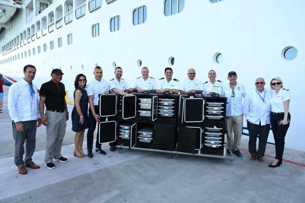 Carnival Corporation implementa su primer programa de donación de excedentes alimentarios en Latinoamérica