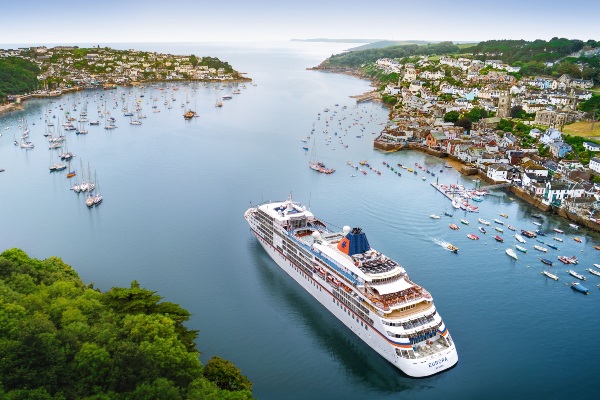Hapag-Lloyd Cruises invita a descubrir los jardines más bellos del mundo a bordo del MS Europa