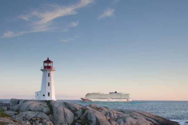 Norwegian Cruise Line ofrece 50% de descuento en todos los cruceros con programa Free at Sea