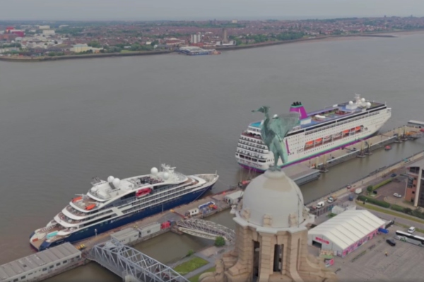 Liverpool suma doble recalada de cruceros con Ambition y Le Champlain