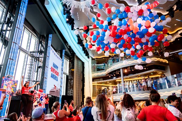 Carnival Cruise Line devela programa para el 250° aniversario de Estados Unidos