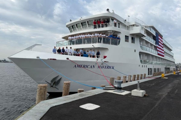 American Cruise Lines celebra lanzamiento de segundo barco nuevo este año