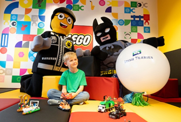 Irish Ferries dispone tienda temporal Lego en el James Joyce en ruta Dublín-Holyhead